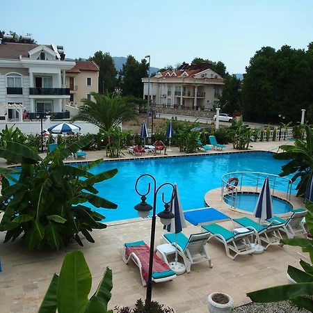 Ozcem Apart Fethiye Exterior photo